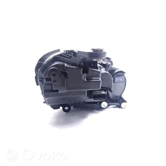 Mercedes-Benz E W213 Lampa przednia A2139067509