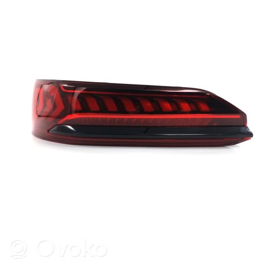 Audi Q7 4M Rear/tail lights 4M0945307B