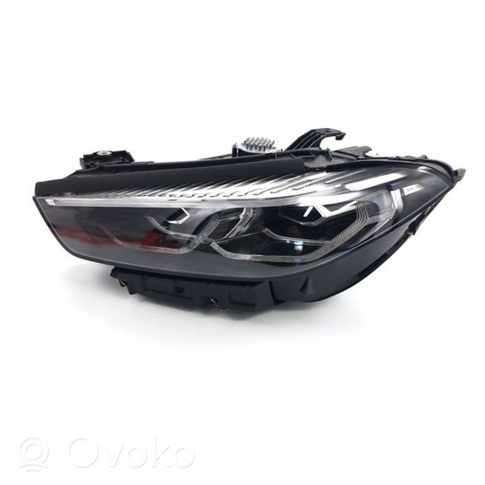 BMW 8 G15 Lampa przednia 5A27A25-01