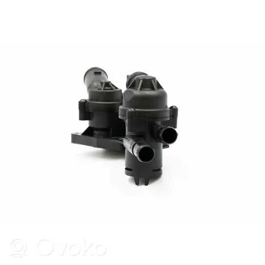 Seat Ibiza IV (6J,6P) Boîtier de thermostat 03C121111P