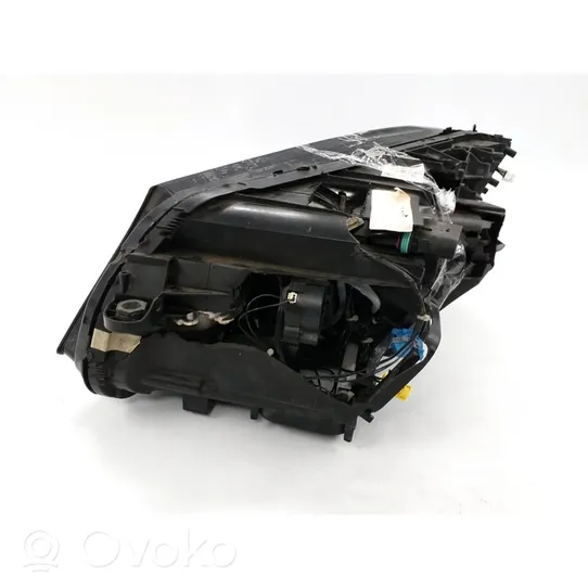 Mercedes-Benz C W205 Lampa przednia A2059063204