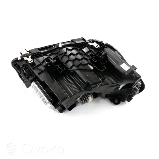 BMW X3 G01 Priekinių žibintų komplektas 7466119