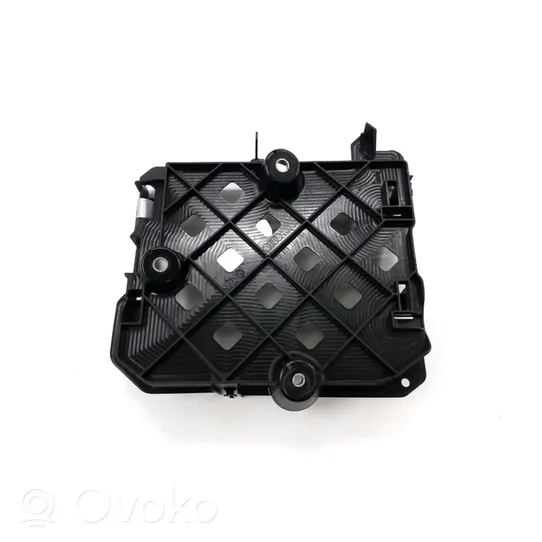 Audi Q7 4M Supporto centralina motore 4M0907650C