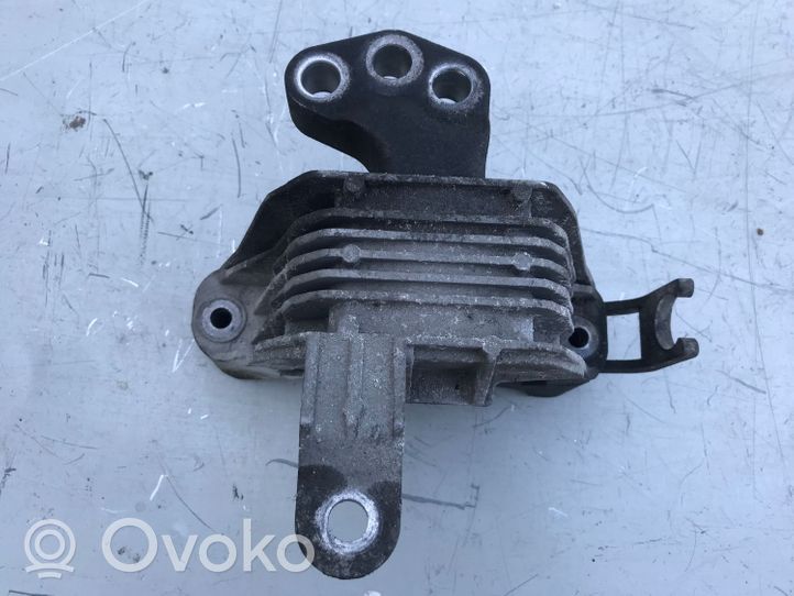 Opel Astra J Supporto di montaggio del motore 13248476