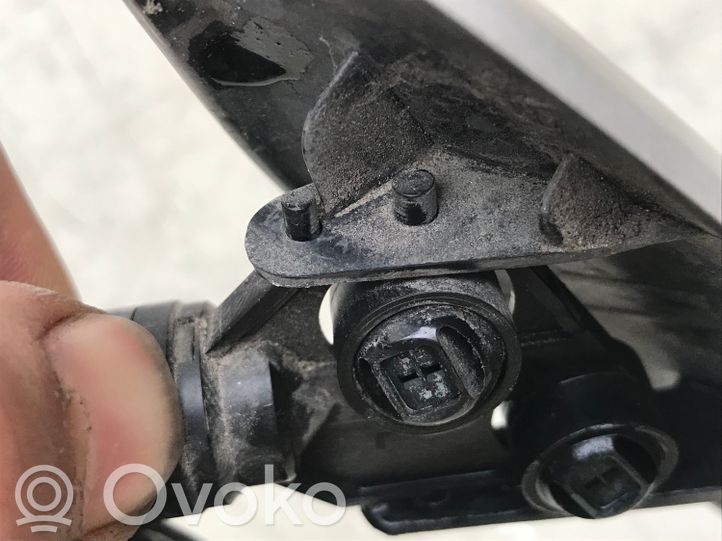 13258407 Opel Astra J Headlight washer spray nozzle, 120.00 € | RRR