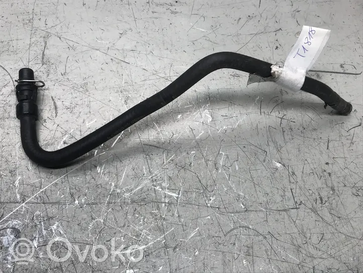 Opel Astra J Tubo flessibile del liquido di raffreddamento del motore 13251447