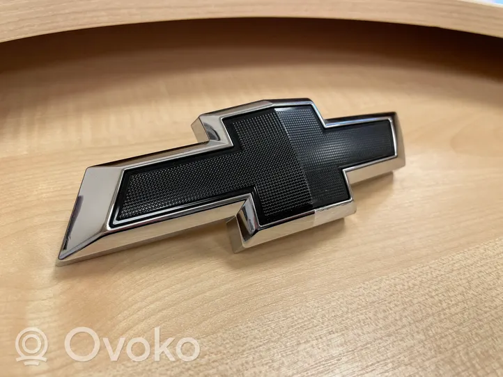 Chevrolet Camaro Emblemat / Znaczek 84690305