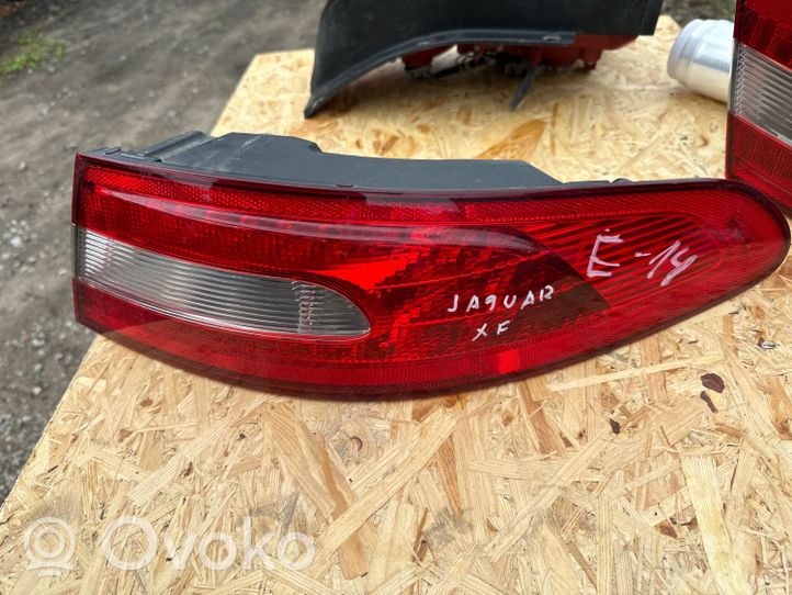 Jaguar XF Lampa tylna 8X2313404BD