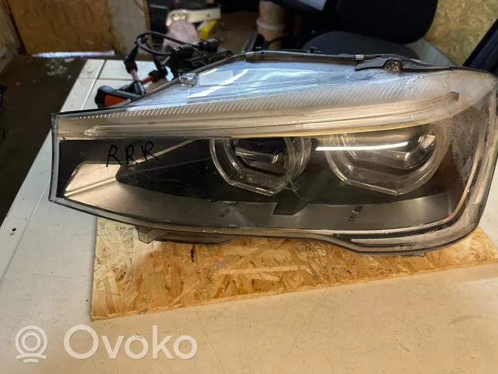 BMW X4 F26 Lampa przednia 7400029