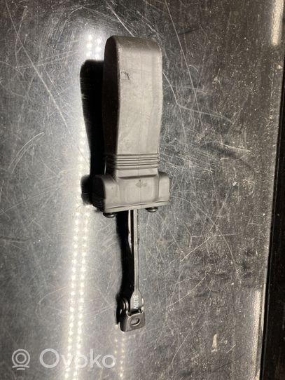 Audi Q3 8U Front door check strap stopper 8U0837267