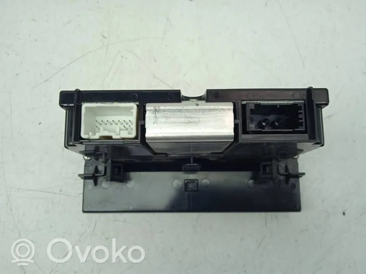 Volvo V50 HUD-näyttö 30679647