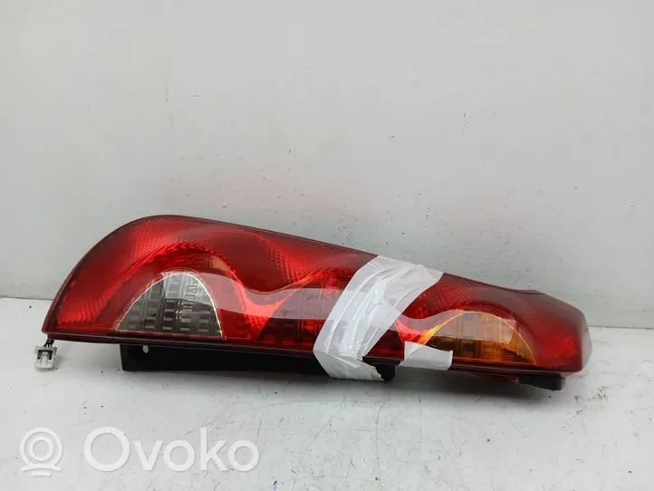 Nissan Note (E11) Ampoule, feu stop / feu arrière 265559U000