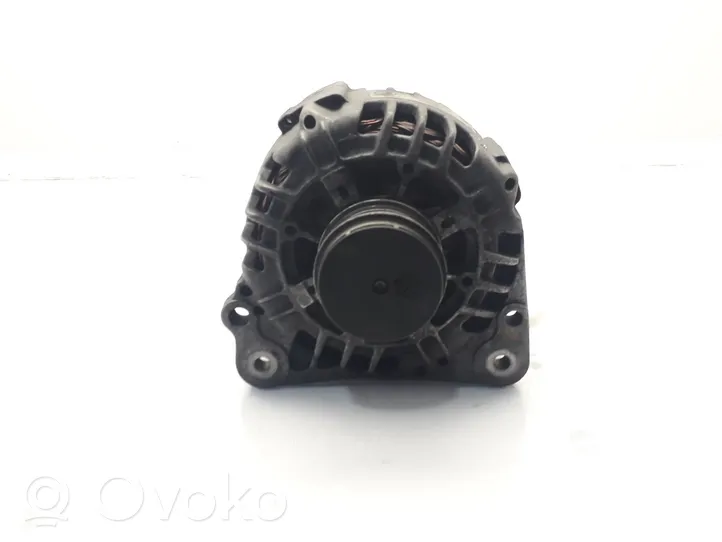 Volkswagen Passat Alltrack Generatore/alternatore 028903029E