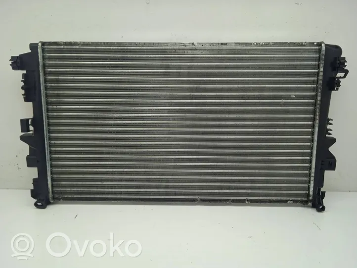 Mercedes-Benz Vito Viano W639 Dzesēšanas šķidruma radiators A6395011101