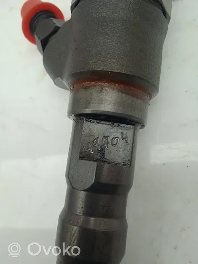 Hyundai Elantra Injecteur de carburant 0445110064