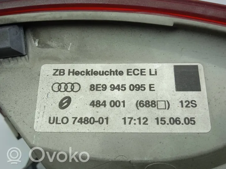 Audi A4 Allroad Ampoule, feu stop / feu arrière 8E9945095E