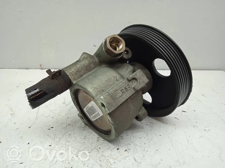 Renault Megane I Power steering pump 26090956