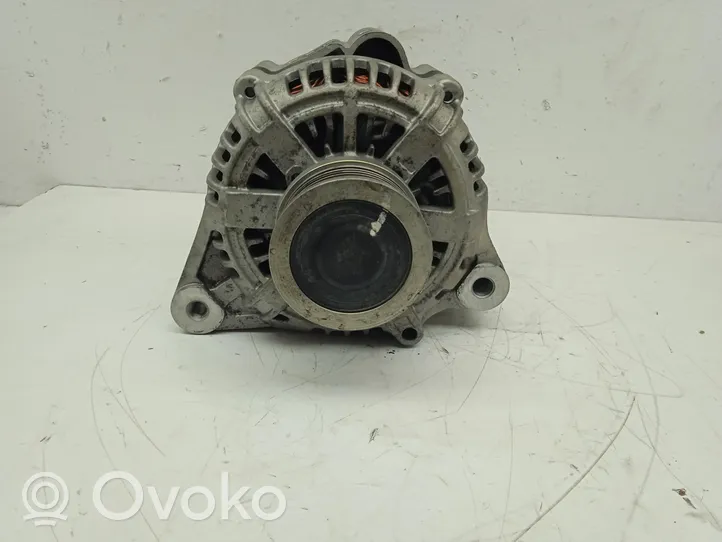 Hyundai Elantra Generatore/alternatore 3730027013