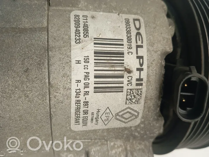 Renault Megane II Kompresor / Sprężarka klimatyzacji A/C 8200940233