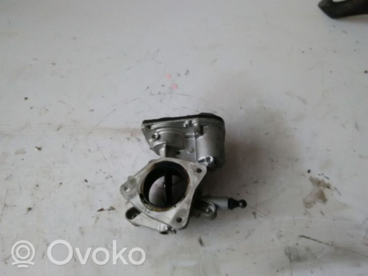 Opel Zafira C Electric throttle body valve 55564164