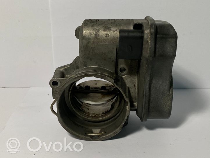 Volkswagen PASSAT B6 Throttle valve 03G128063B