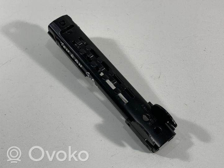 Volkswagen Golf Plus Moteur de réglage de ceinture de sécurité 1T0857819A