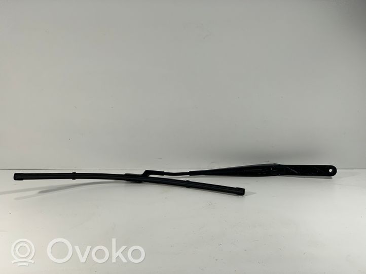 Skoda Fabia Mk3 (NJ) Braccio della spazzola tergicristallo anteriore 6V1955409A