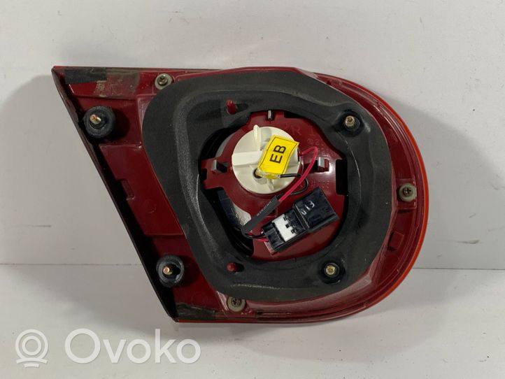 KIA Opirus Takaluukun takavalot 924023F080