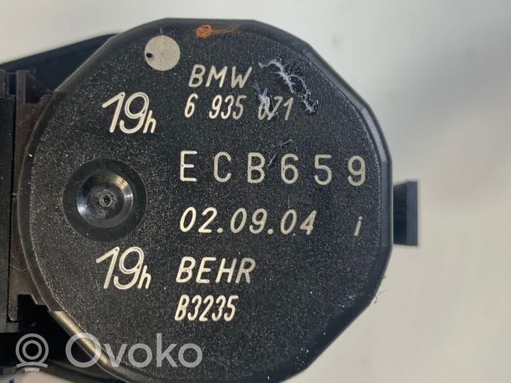 BMW 7 E65 E66 Air flap motor/actuator 6935071