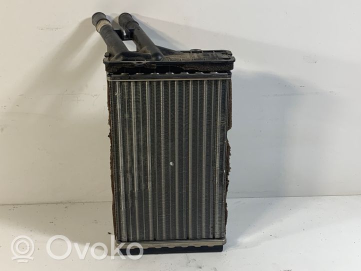 Audi A4 S4 B5 8D Radiateur de chauffage 8D1819031B