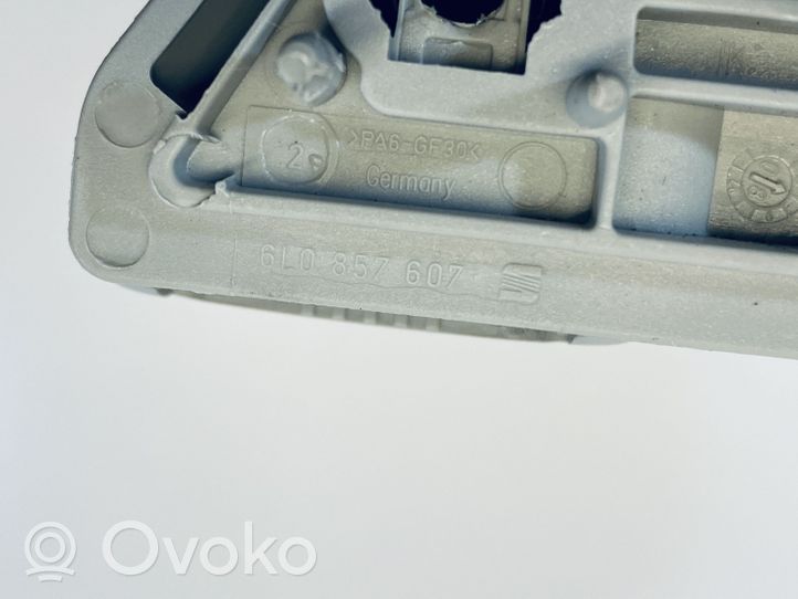 Seat Toledo III (5P) Rankenėlė galinė 6L0857607