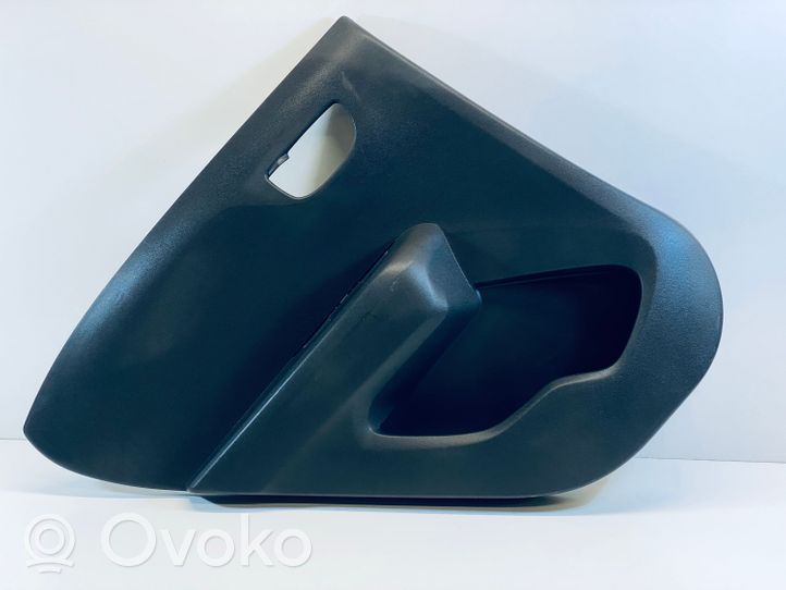 Toyota Aygo AB40 Rivestimento del pannello della portiera posteriore 676400H040