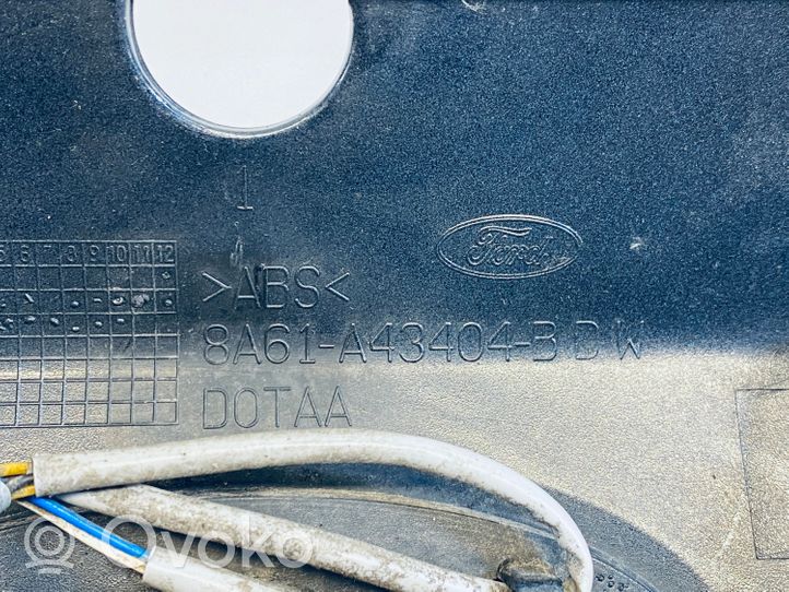 Ford Fiesta Listwa oświetlenie tylnej tablicy rejestracyjnej 8A61A43404BDW