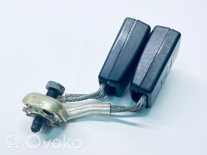 Volkswagen PASSAT B6 Klamra środkowego pasa bezpieczeństwa fotela tylnego 3C0857739B