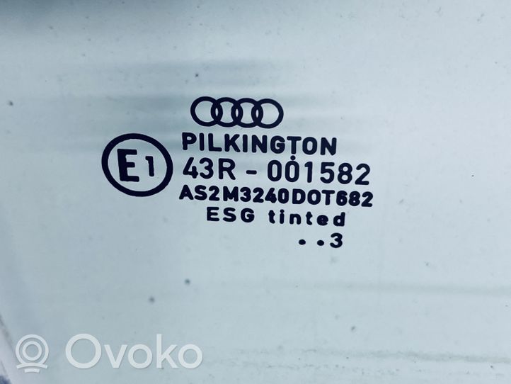 Audi A3 S3 8P Szyba drzwi 8P3845202