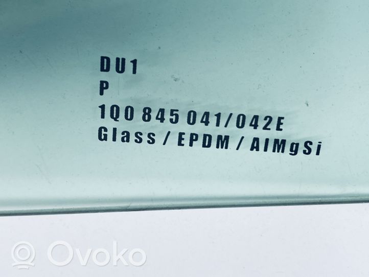 Volkswagen Eos Fenêtre latérale avant / vitre triangulaire 1Q0845041E