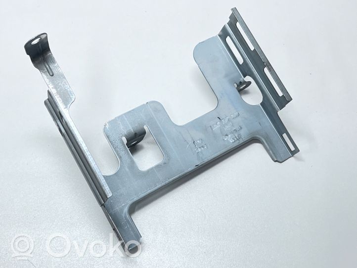 Volkswagen Touareg II Supporto per l’unità di navigazione GPS 7P6035209