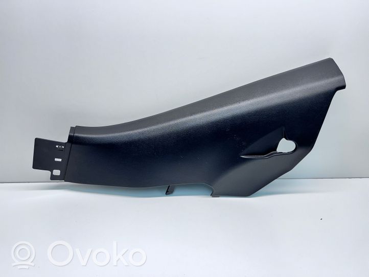 Volkswagen Touareg II Rivestimento inferiore laterale del sedile posteriore 7P0867765C