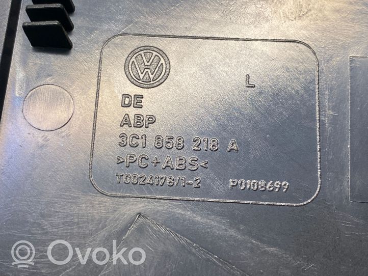 Volkswagen PASSAT CC Kojelaudan sivupäätyverhoilu 3C1858218A