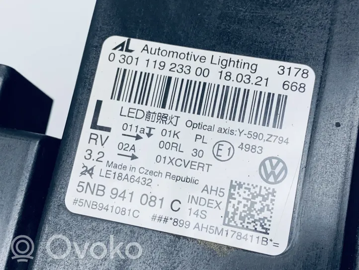 Volkswagen Tiguan Lampa przednia 5NB941113F