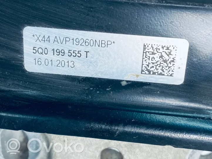 Seat Leon (5F) Vaihdelaatikon kiinnitys 5Q0199555T