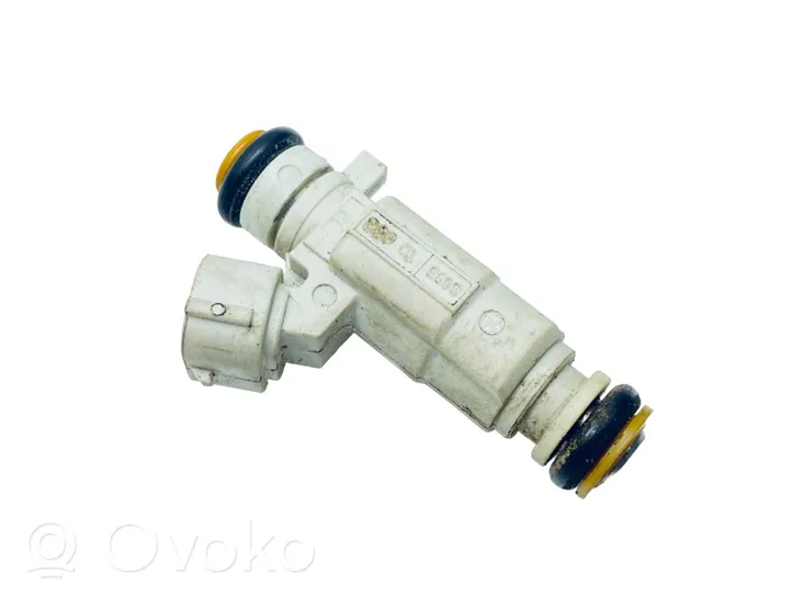 KIA Rio Injecteur de carburant 3531003BB0