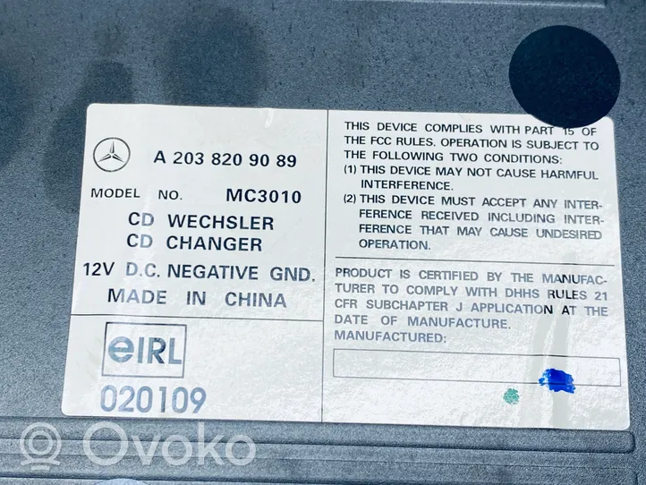 Mercedes-Benz S W220 Changeur CD / DVD A2038209089