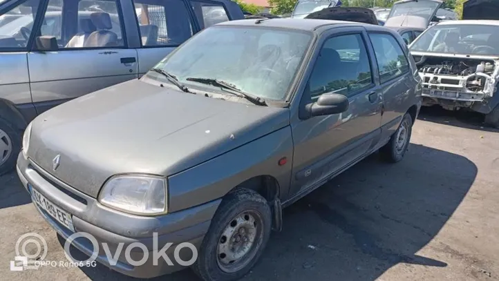 Renault Clio I Takasivuikkuna/-lasi 7700794917