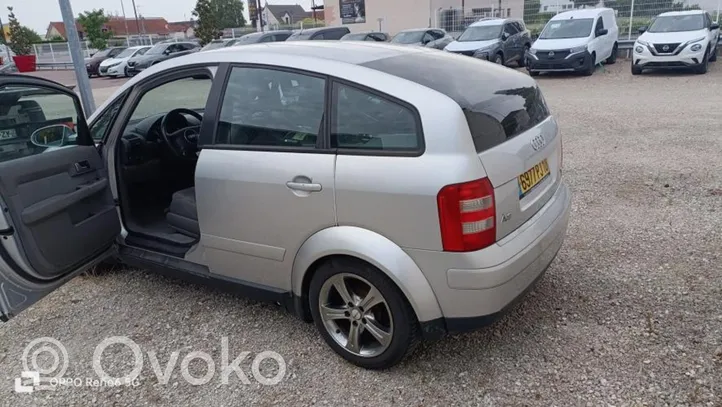 Audi A2 Uchwyt / Mocowanie zderzaka tylnego 8Z0807311J