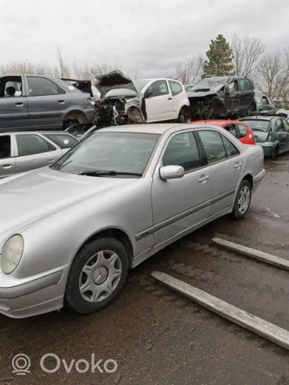 Mercedes-Benz E AMG W210 Kita išorės detalė 2104000702