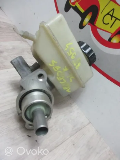 Mercedes-Benz SLK AMG R170 Master brake cylinder 0054307701