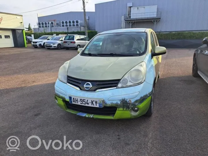 Nissan Note (E11) Skrzynka bezpieczników / Komplet 284B2EM03C