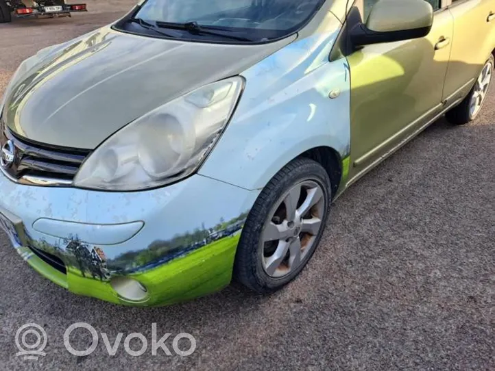 Nissan Note (E11) Przycisk świateł awaryjnych 252901U600