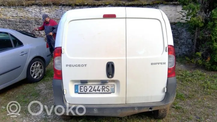 Peugeot Bipper Charnière de hayon 